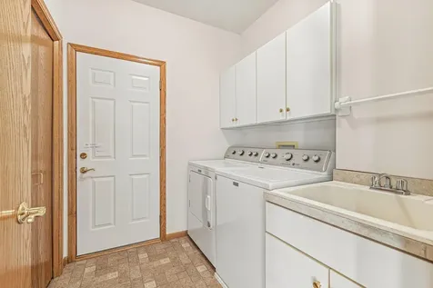 16568 Irwindale Way Lakeville MN 55044