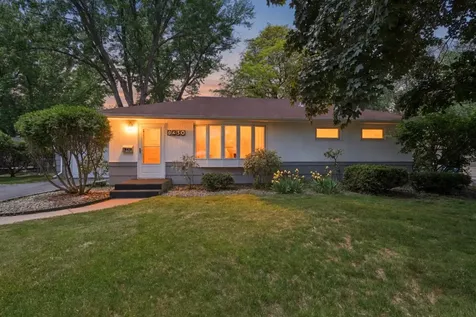 8430 Knox Avenue S Bloomington MN 55431