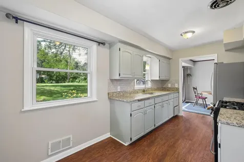 8430 Knox Avenue S Bloomington MN 55431