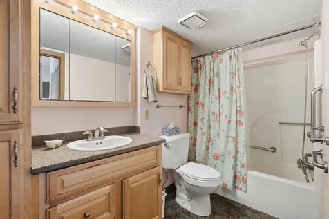 2601 Kenzie Terrace Saint Anthony MN 55418