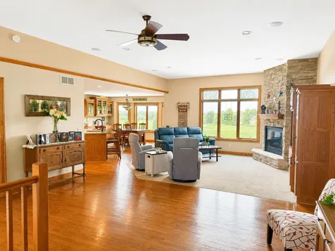 10121 93rd Street NE Otsego MN 55362