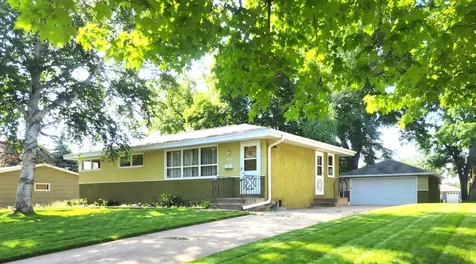 2819 Nash Road Brooklyn Center MN 55430
