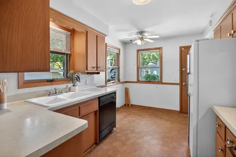 2819 Nash Road Brooklyn Center MN 55430