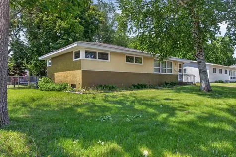 2819 Nash Road Brooklyn Center MN 55430