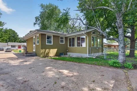 2819 Nash Road Brooklyn Center MN 55430