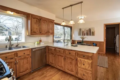5600 W 70th Street Edina MN 55439