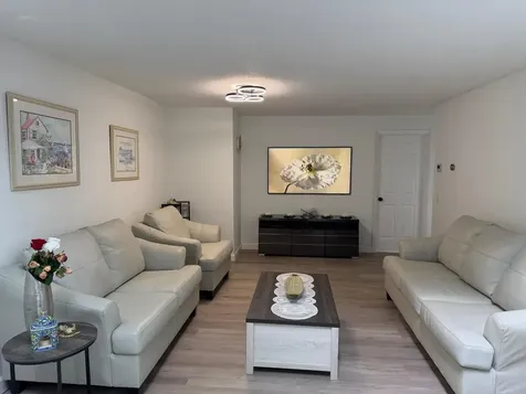 5111 Circle Down Golden Valley MN 55416