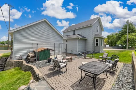 440 Louisa Street Hamburg MN 55339