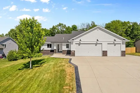 604 Nelson Lane Center City MN 55012
