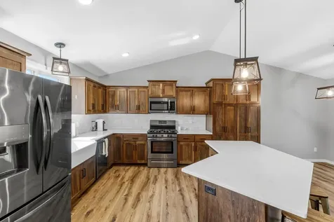 604 Nelson Lane Center City MN 55012