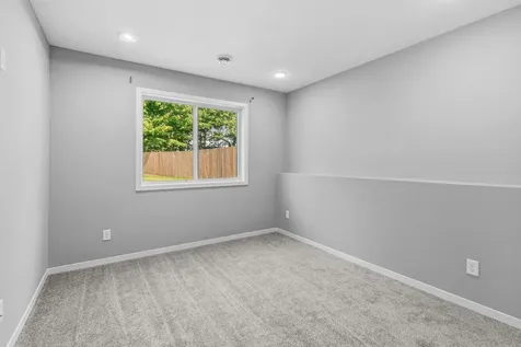 604 Nelson Lane Center City MN 55012
