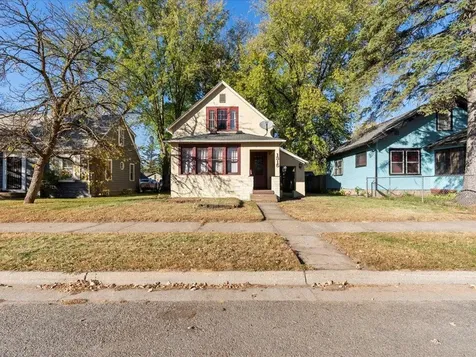 1315 Pine Street Brainerd MN 56401