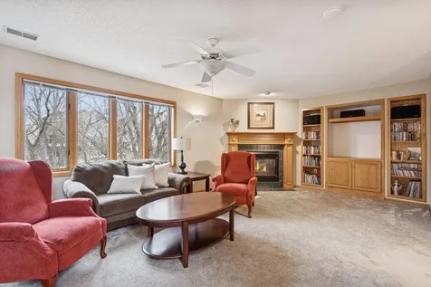 9487 Winslow N Maple Grove MN 55311