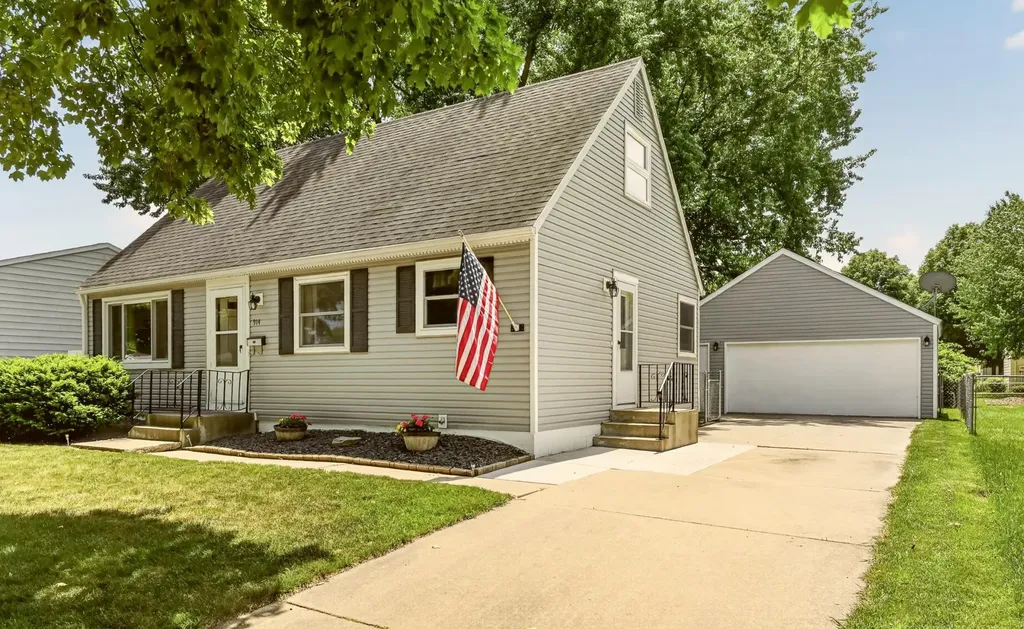 914 16 1/4 Street SE Rochester MN 55904