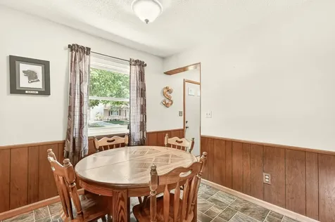 914 16 1/4 Street SE Rochester MN 55904