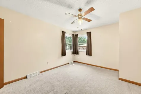 914 16 1/4 Street SE Rochester MN 55904