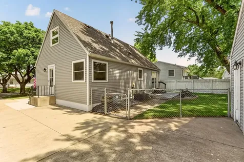 914 16 1/4 Street SE Rochester MN 55904
