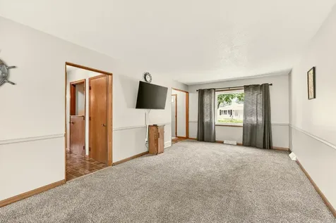 914 16 1/4 Street SE Rochester MN 55904