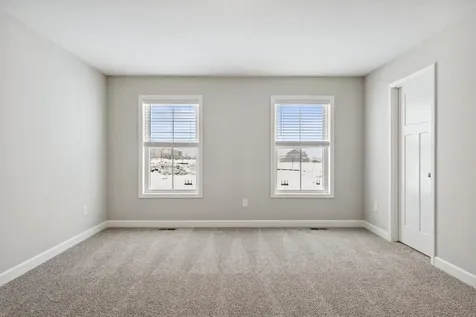 9422 4th Street N Lake Elmo MN 55042
