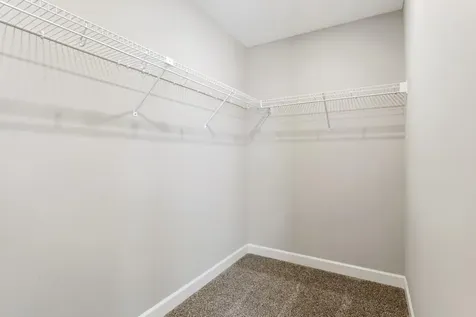 9422 4th Street N Lake Elmo MN 55042