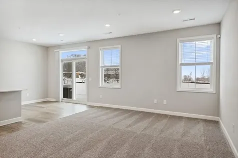 9422 4th Street N Lake Elmo MN 55042