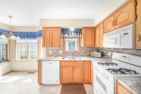 13845 85th Place N Maple Grove MN 55369
