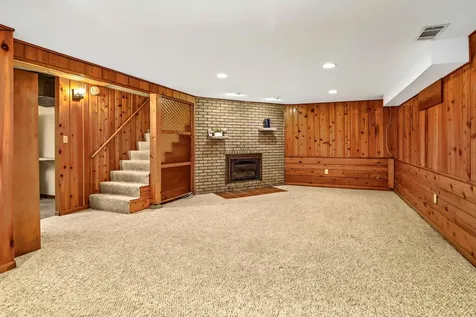 2918 Armour Terrace Saint Anthony MN 55418