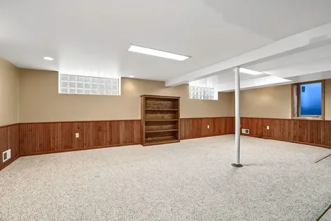2918 Armour Terrace Saint Anthony MN 55418