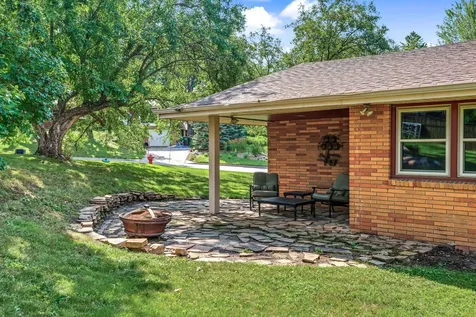 2918 Armour Terrace Saint Anthony MN 55418