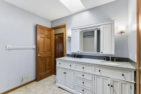 400 Interlachen Road Burnsville MN 55306