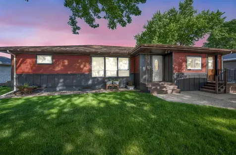 1020 S State Street Fairmont MN 56031