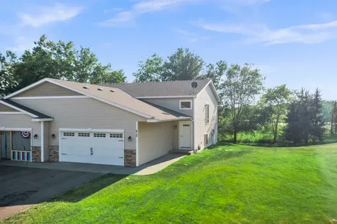 415 15th Avenue S Princeton MN 55371