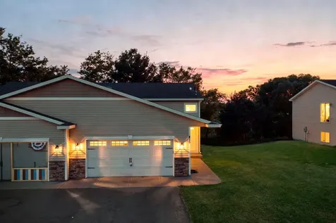 415 15th Avenue S Princeton MN 55371