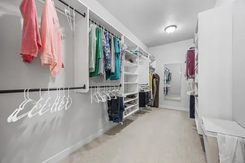 2865 Mcleod Drive E West Fargo ND 58078