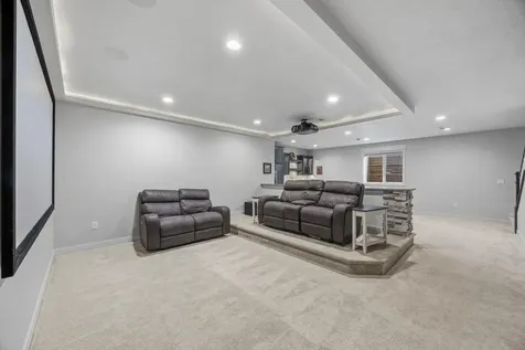 2865 Mcleod Drive E West Fargo ND 58078