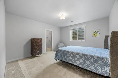 2865 Mcleod Drive E West Fargo ND 58078