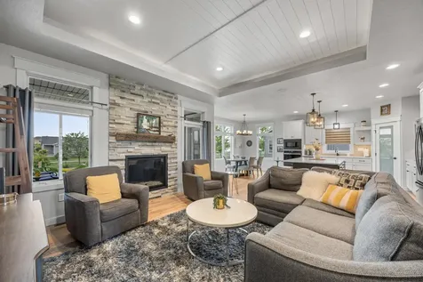 2865 Mcleod Drive E West Fargo ND 58078