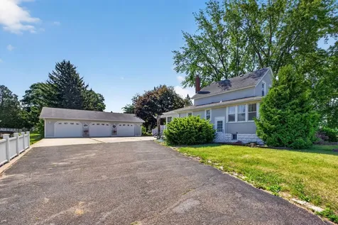 807 Washington Avenue Wabasha MN 55981
