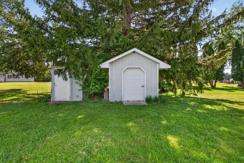 807 Washington Avenue Wabasha MN 55981