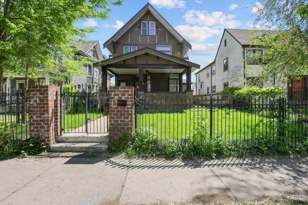 3021 Park Avenue S Minneapolis MN 55407