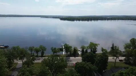 1112 W Lake Drive Detroit Lakes MN 56501
