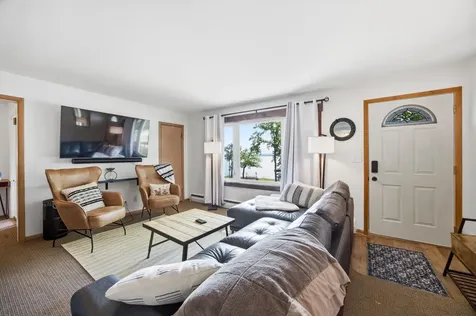 1112 W Lake Drive Detroit Lakes MN 56501