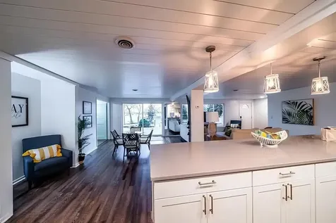 1108 W Lake Drive Detroit Lakes MN 56501