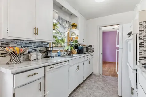 3217 Welcome Avenue N Crystal MN 55422
