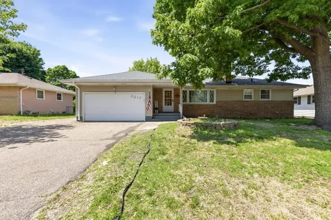 3217 Welcome Avenue N Crystal MN 55422