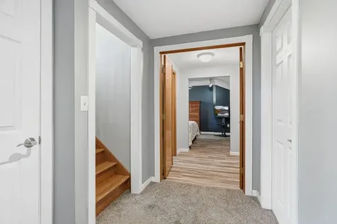 1604 W 131st Street Burnsville MN 55337