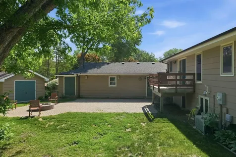 1604 W 131st Street Burnsville MN 55337