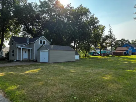 719 2nd Avenue Brewster MN 56119
