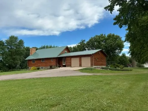 2928 41st Street Dundee MN 56131