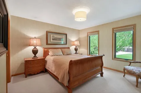 18720 25th Avenue N Plymouth MN 55447